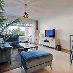 Luxurious 80m² Apartment, Stunning Sea Views - Rio Real Golf, * 马尔韦利亚