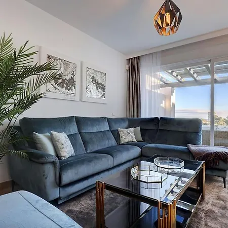 Luxurious 80m² Apartment, Stunning Sea Views - Rio Real Golf, 公寓 *