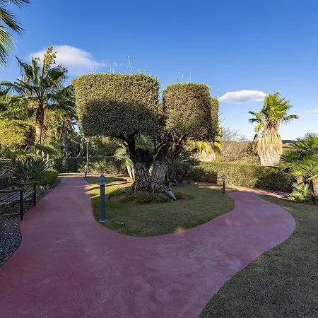 Luxurious 80m² Apartment, Stunning Sea Views - Rio Real Golf, アパート マルベーリャ